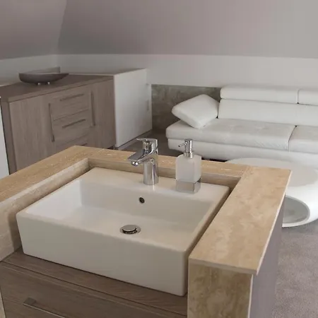 Апартаменты Villapark Luxury *