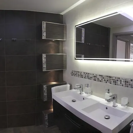 Апартаменты Villapark Luxury